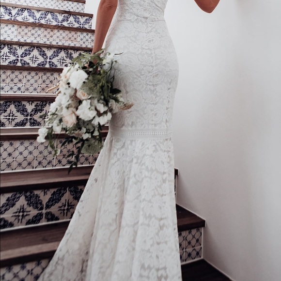 Grace Loves Lace “The Hart” Bridal Gown - Picture 5 of 15